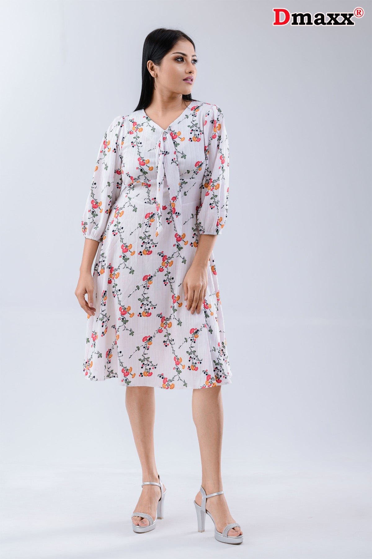 V Neck Three Quarter Sleeve Printed Mini Dress