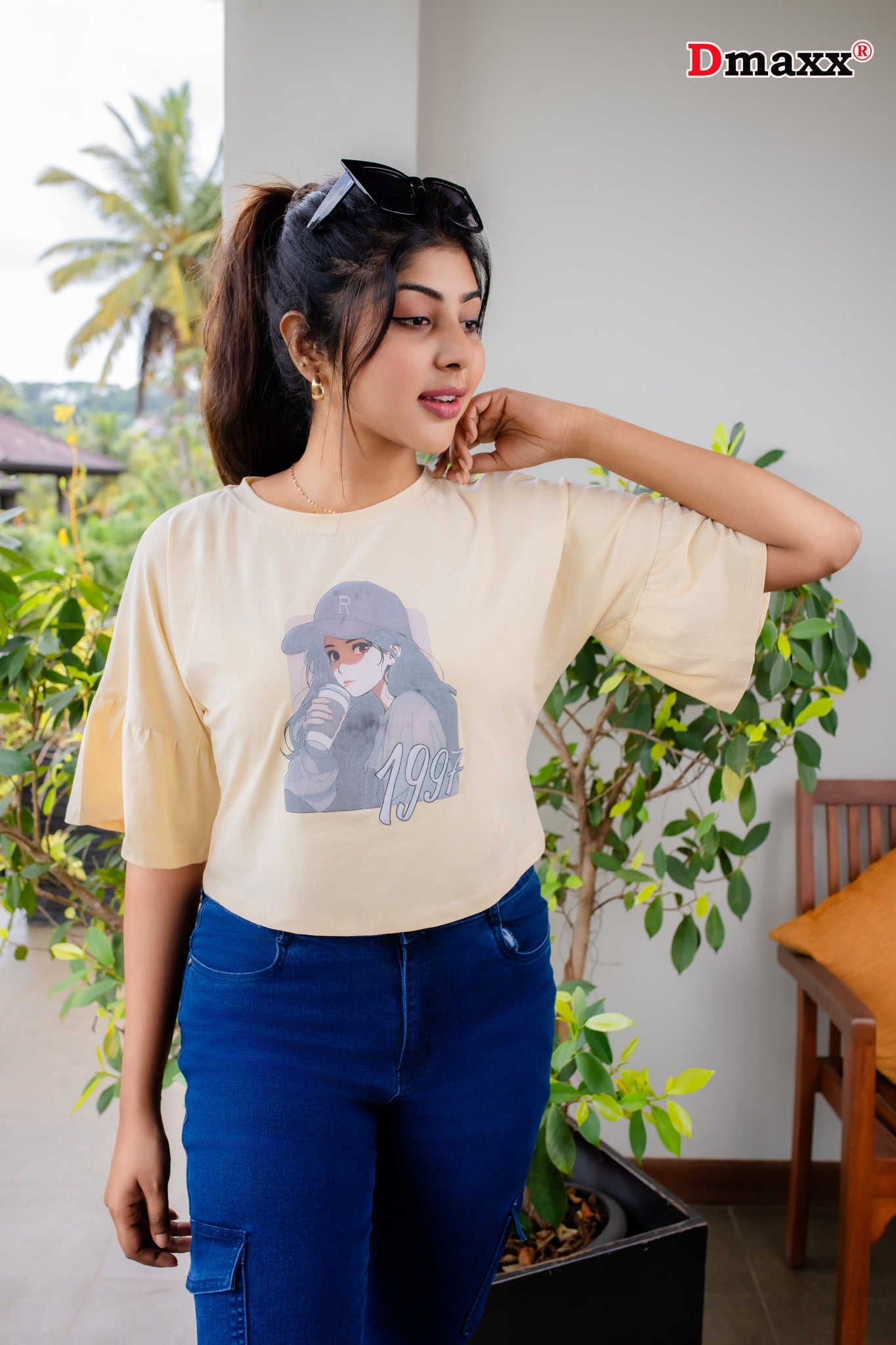 Casual Glow Tee ✨💛