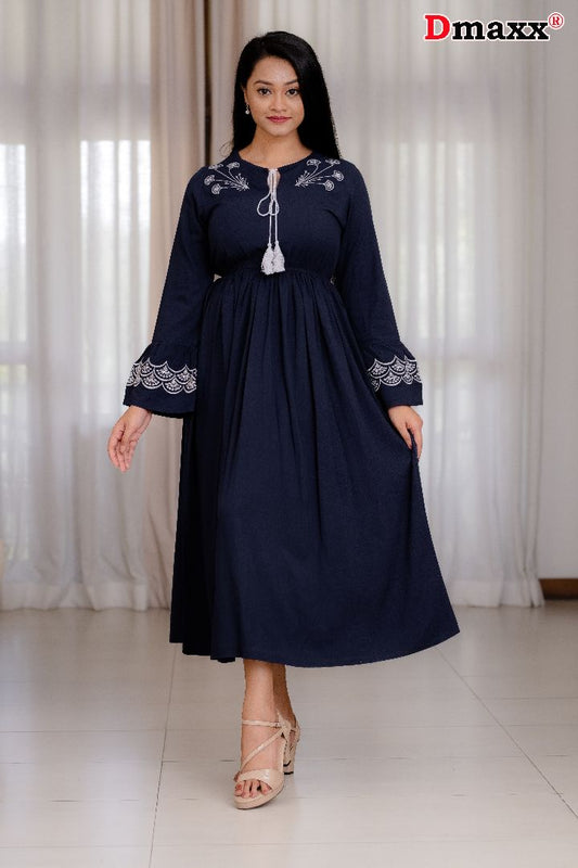 Royal Embroidered Long Sleeve Dress 🌀
